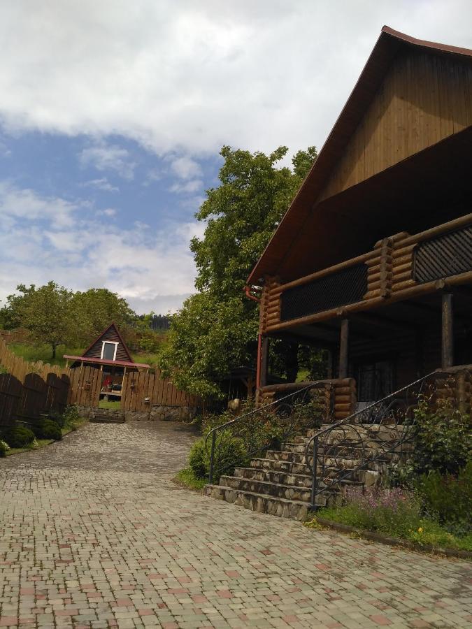 Творча Садиба Svaljava Exteriér fotografie